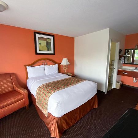Royal Inn Richmond Hill- Savannah I-95 Extérieur photo